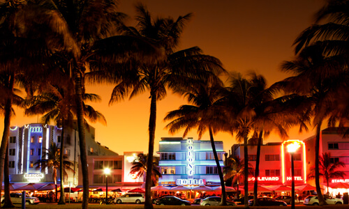 Ocean Drive in Miami, Florida, a fabulous roadtrip for art lovers.